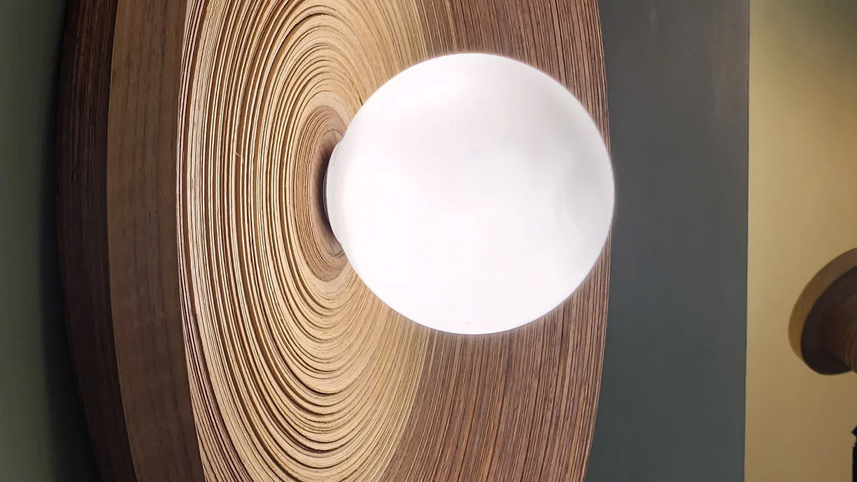 Wall lamp plate