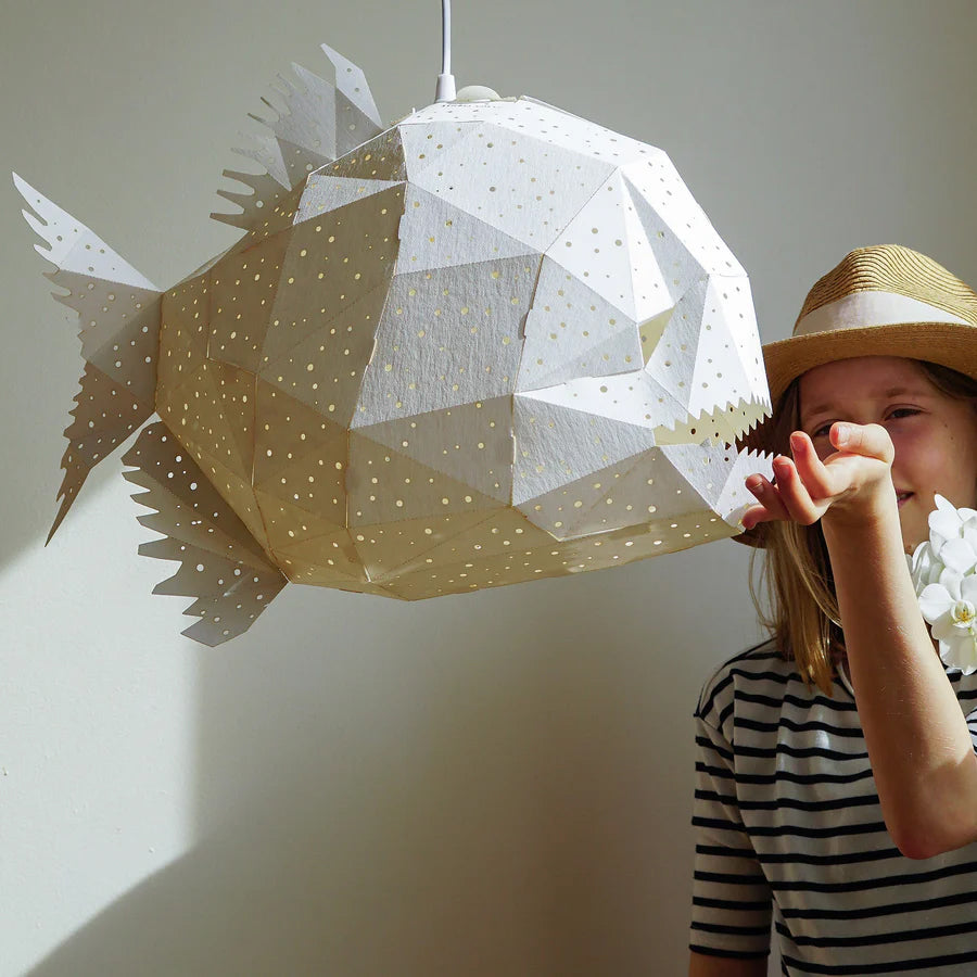 Pendant glowfish light