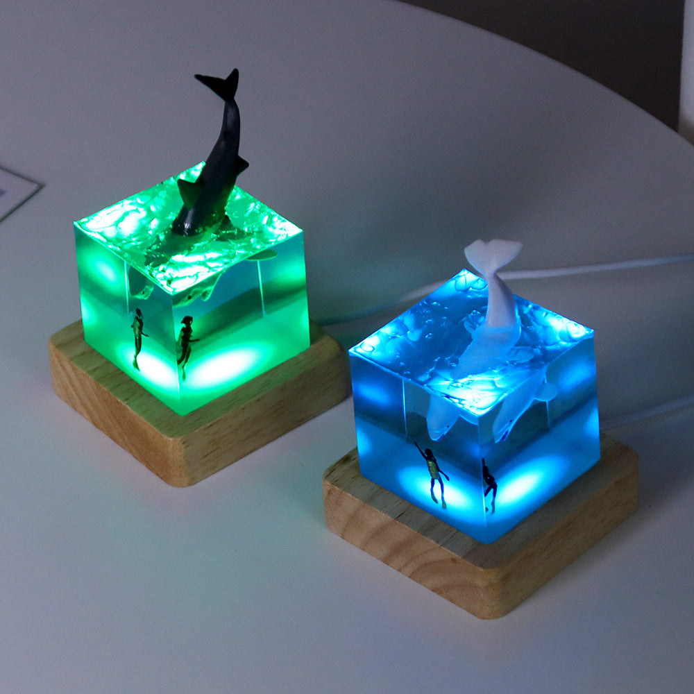 OCEAN WONDER Table Lamp