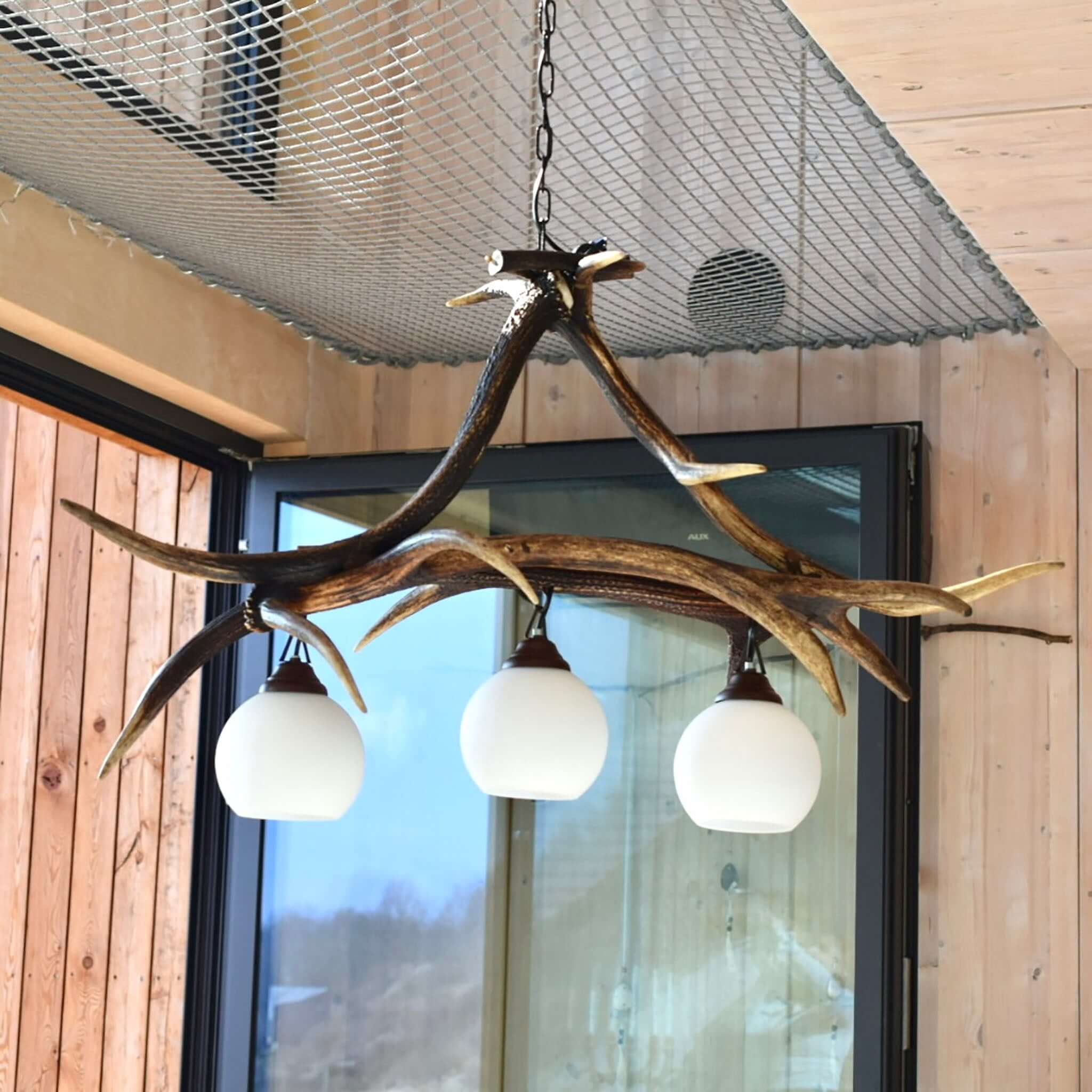 REAL LONG ANTLER Table pendant lamp